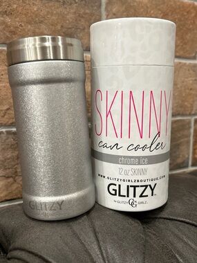 GLITZY Chrome Ice 12 oz Skinny Can Cooler - Silver